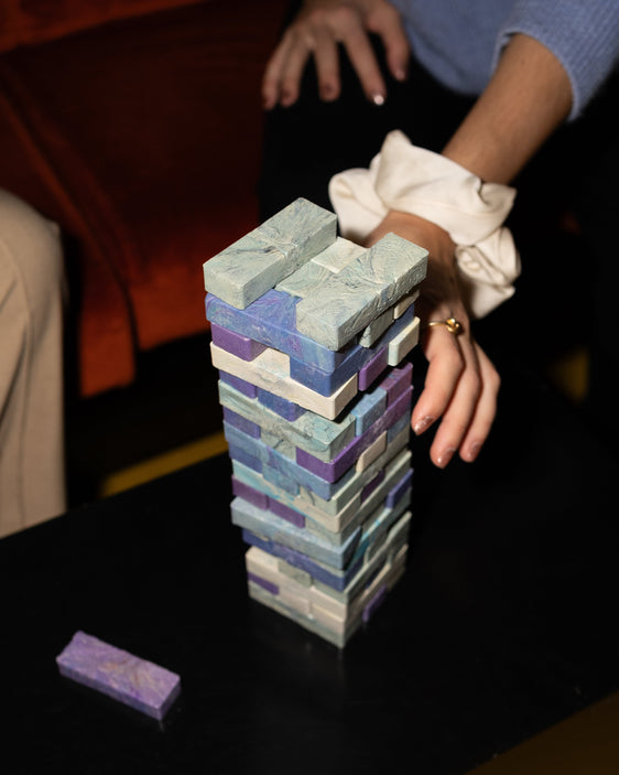 Up! Stapelturm - Spielspass aus recyceltem Plastik